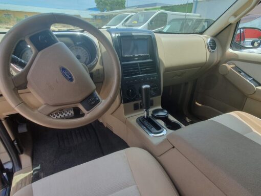 ford explorer sport trac benzine automaat